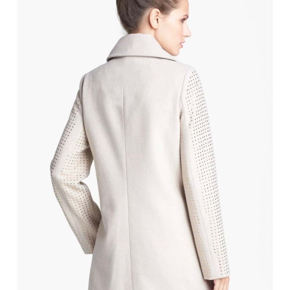 Grey Mid-length Coat with Gold Stud Sleeves - Picture 2 of 8